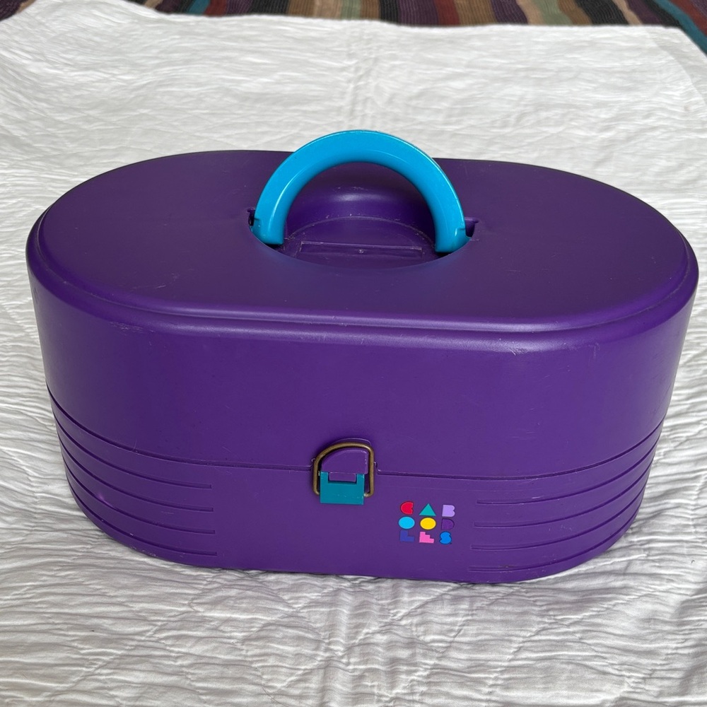 Vintage 80s-90s Medium Caboodles Case